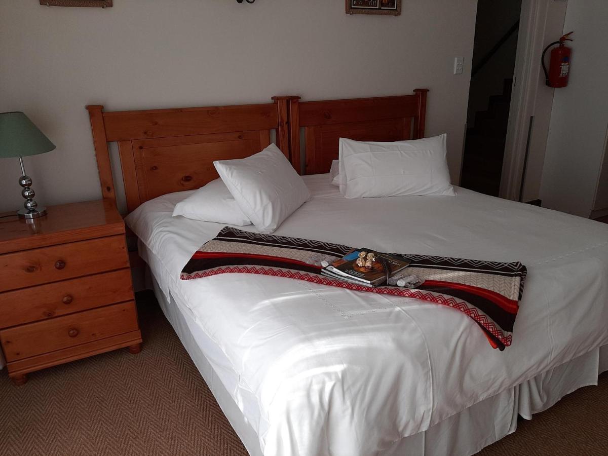 Afton Safari Lodge Kempton Park Esterno foto